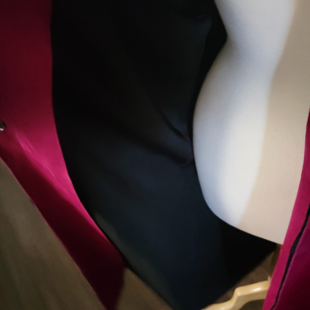 Pink Jacket - Picture 5 of 7